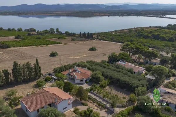 Villa via Porto Pino, Villaspeciosa