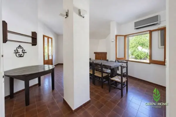 Villa via Porto Pino, Villaspeciosa