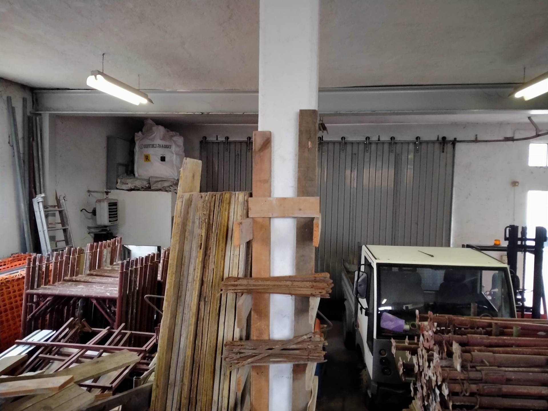 Immagine per Negozio in vendita a Vergiate uguaglianza 27