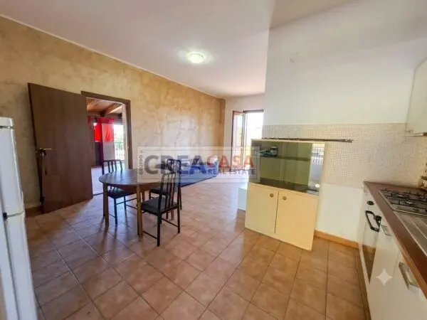 Appartamento via Porticato, Giardini-Naxos