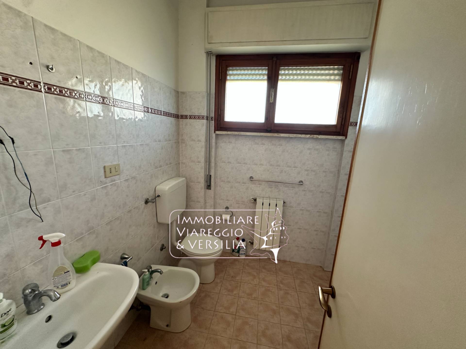 Immagine per Appartamento in vendita a Viareggio via Buonarroti 130