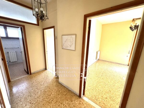 Appartamento via Buonarroti 130, Viareggio
