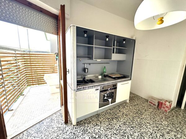 Appartamento via Buonarroti 130, Viareggio