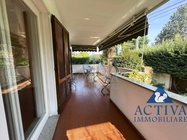 Villa via Alcide De Gasperi 27, Olgiate Olona