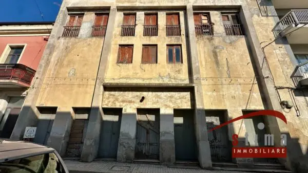 Attività Commerciale via Archimede 90, Siracusa