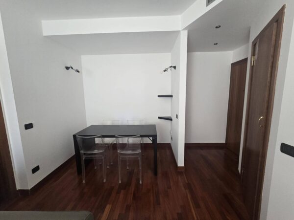 Appartamento via Vittoria Colonna 8, Milano