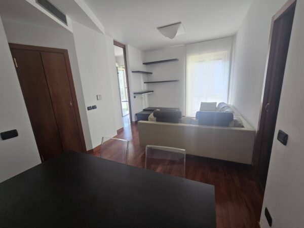 Appartamento via Vittoria Colonna 8, Milano