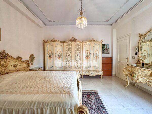 Immagine per Stabile/Palazzo in vendita a Priolo Gargallo Via Vittorio Emanuele III 