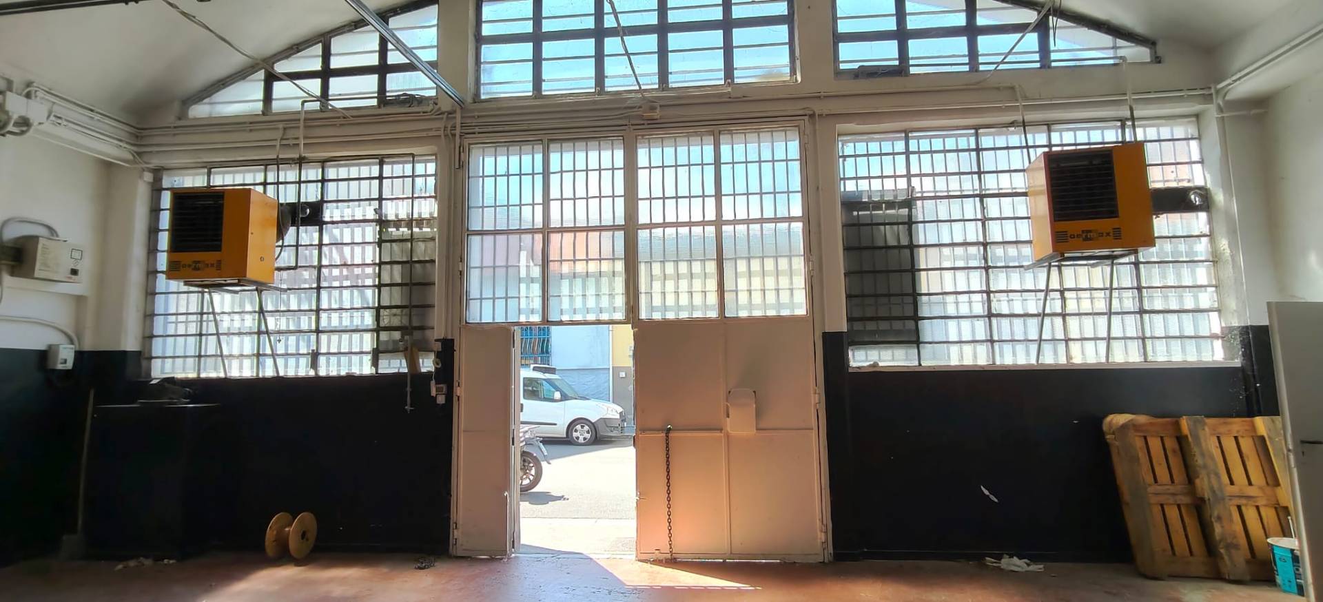 Immagine per Capannone Industriale in vendita a Torino Via Salerno 64