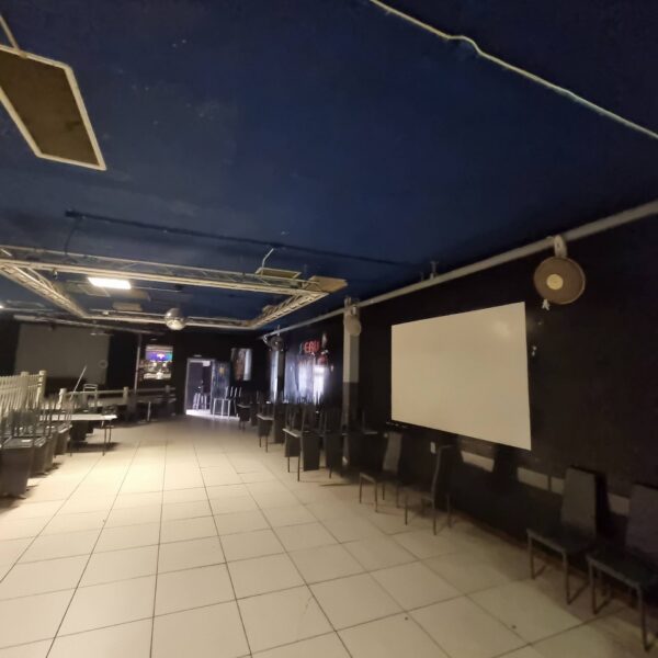 Negozio via Desana 7, Torino