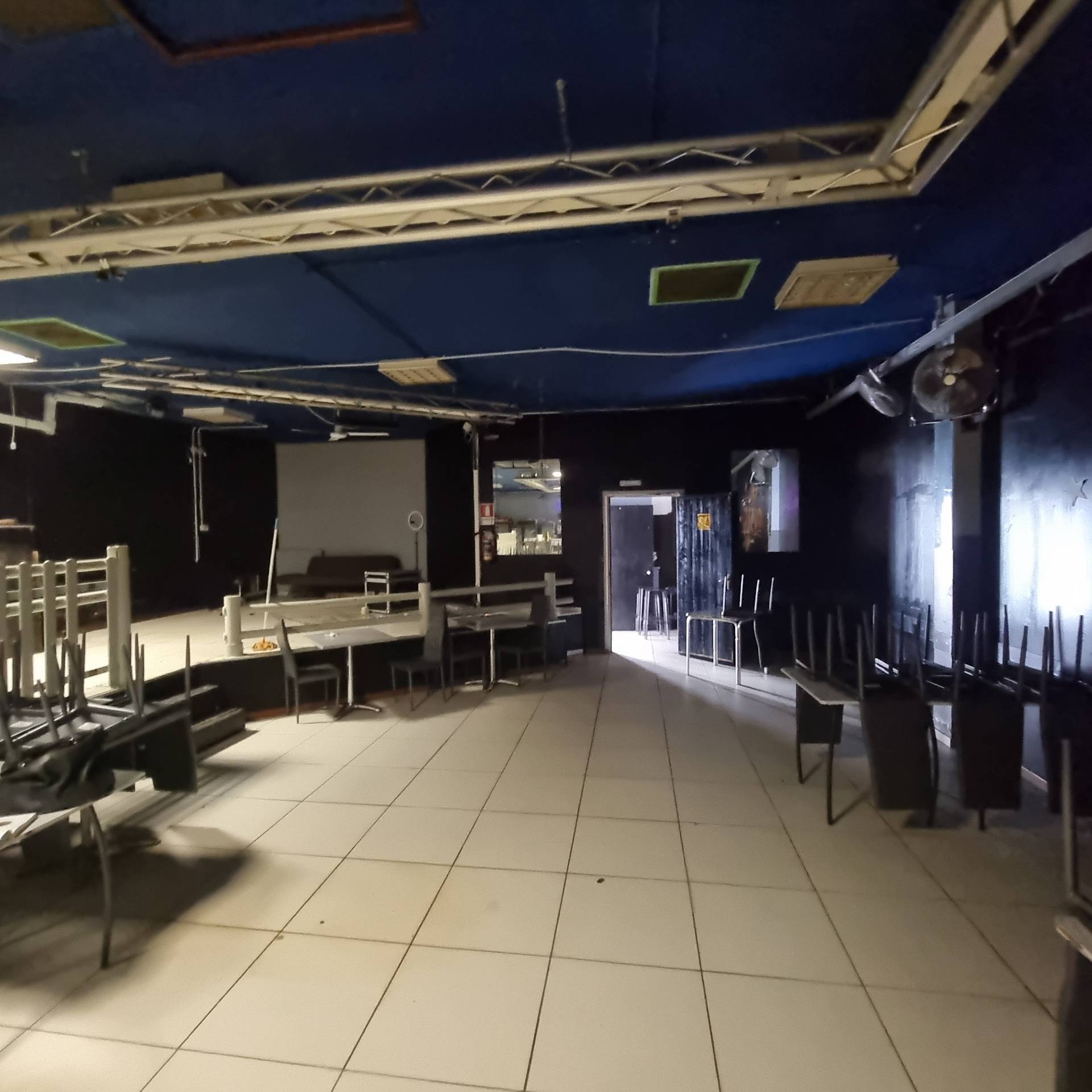 Immagine per Negozio in vendita a Torino Via Desana 7