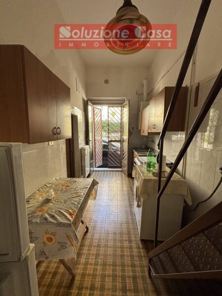 Immagine per Casa indipendente in vendita a Canosa di Puglia via Caprera 3