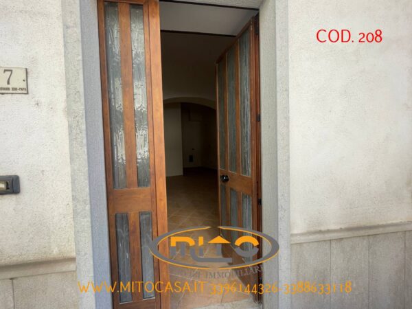 Locale Commerciale viale Minieri, Telese Terme