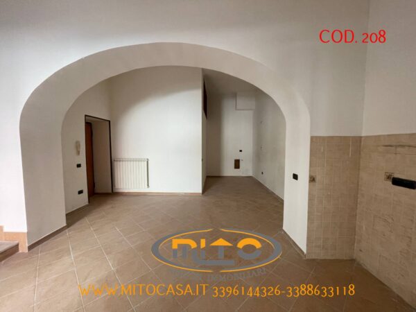 Locale Commerciale viale Minieri, Telese Terme
