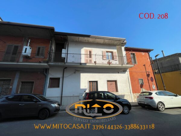 Locale Commerciale viale Minieri, Telese Terme