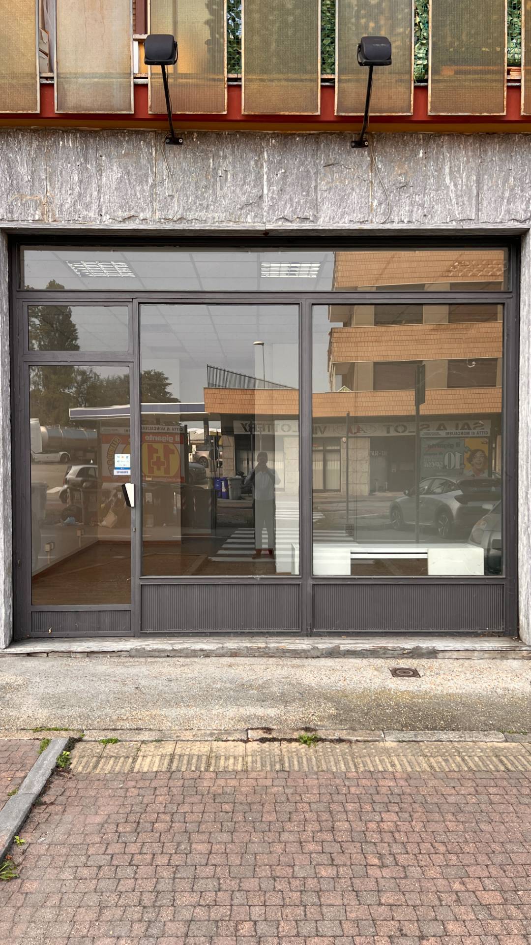 Immagine per Attività Commerciale in vendita a Moncalieri Via San Vincenzo 5
