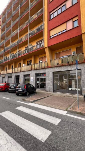 Attività Commerciale via San Vincenzo 5, Moncalieri