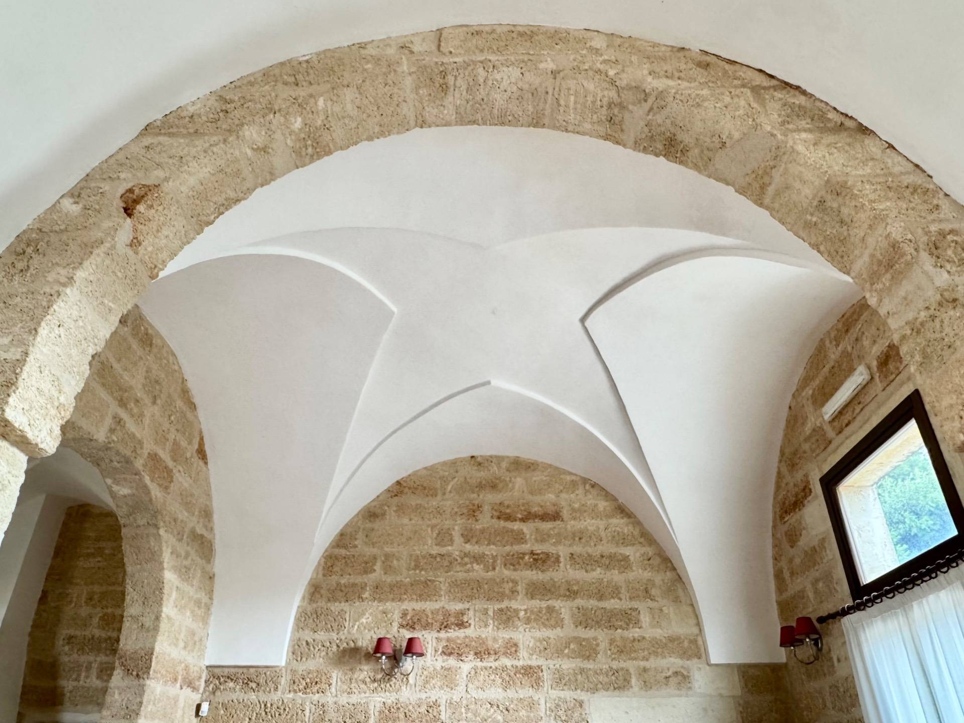 Immagine per Rustico/Casale in vendita a San Cassiano Strada Comunale San Cesario - Caprarica 