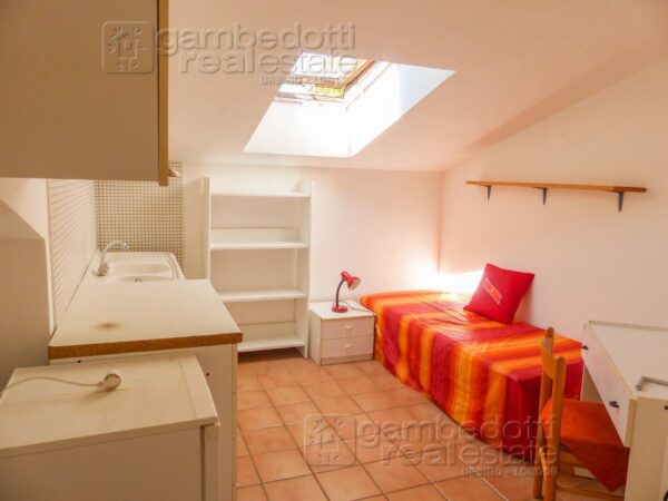 Appartamento via, Urbino