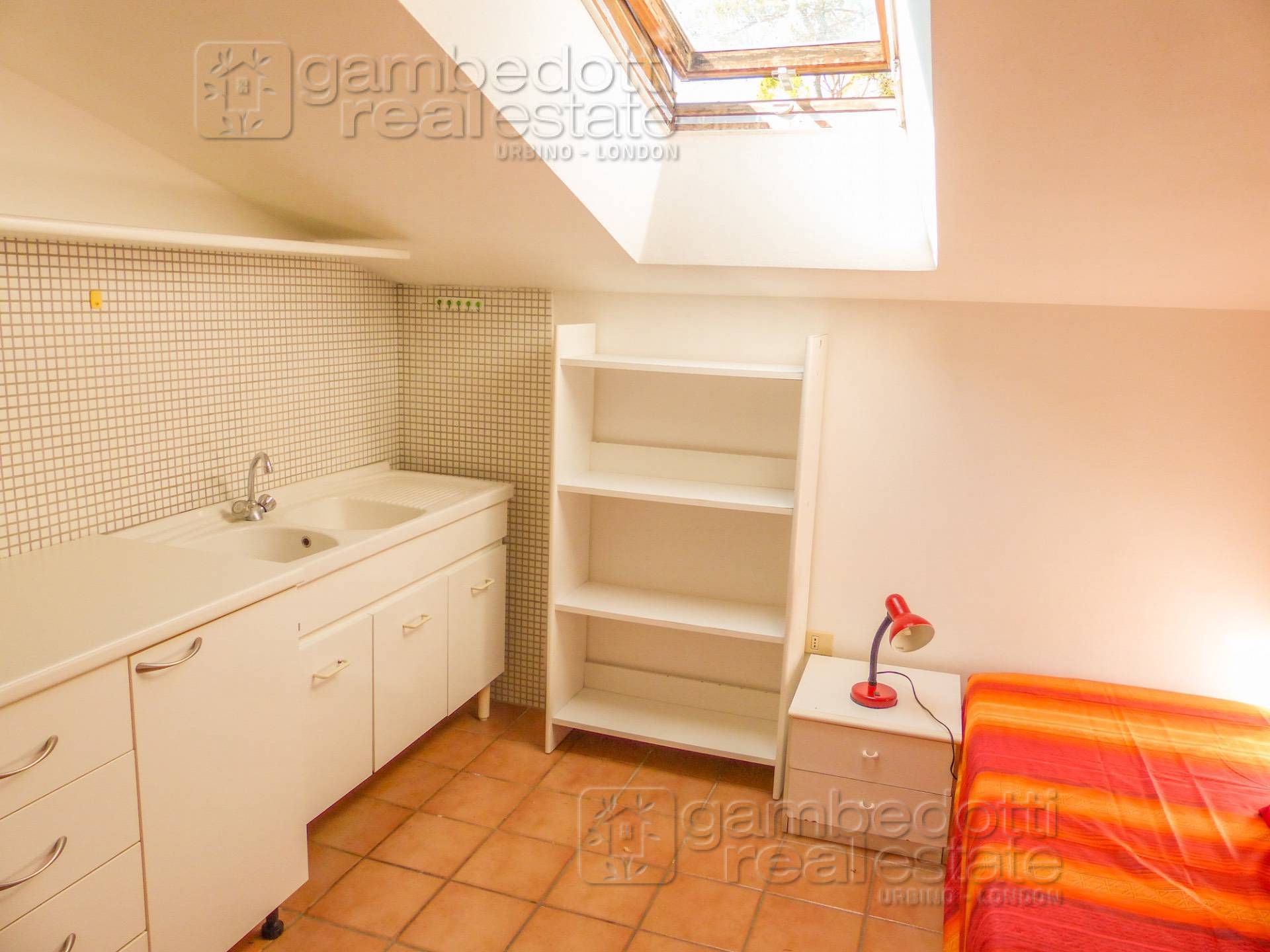 Immagine per Appartamento in affitto a Urbino