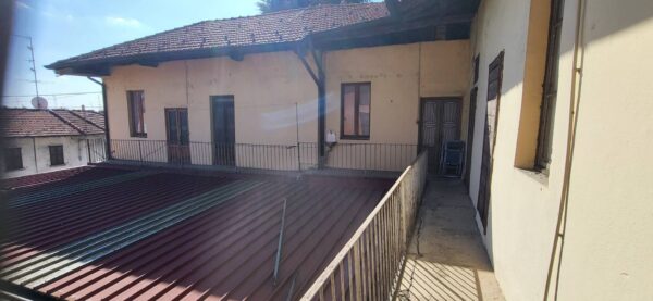 Immagine per Stabile/Palazzo in vendita a Vizzola Ticino XX settembre 2