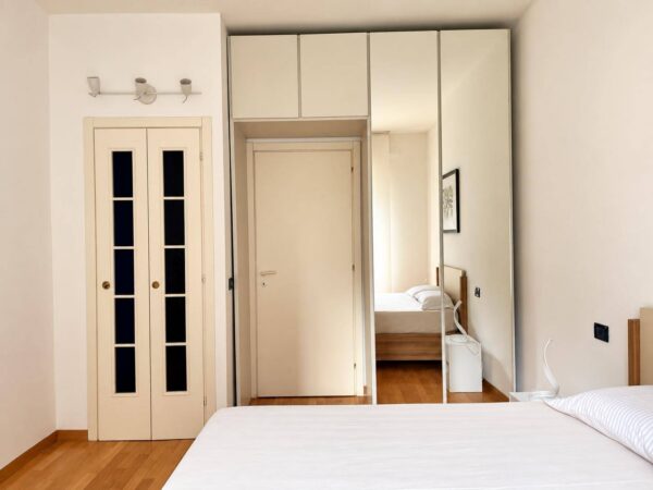 Appartamento via Savona 65, Milano