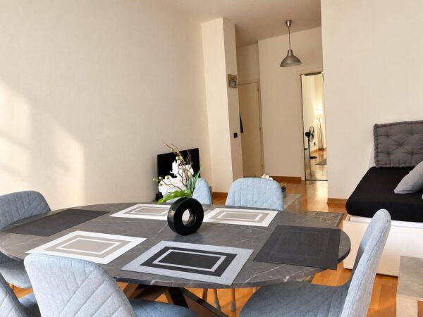 Appartamento via Savona 65, Milano
