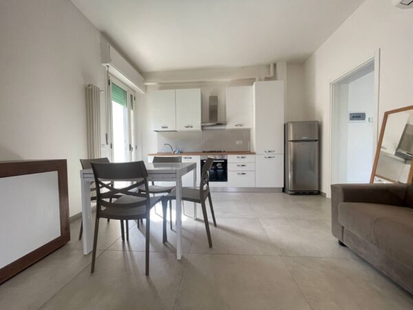Appartamento via Francesco Carmagnola, Rimini
