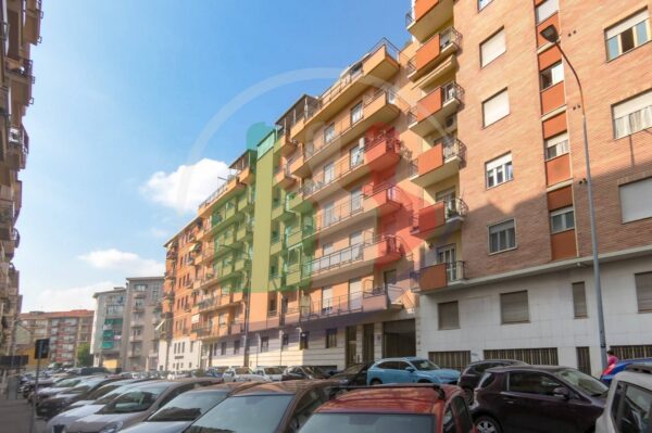 Appartamento via Genova 264, Torino