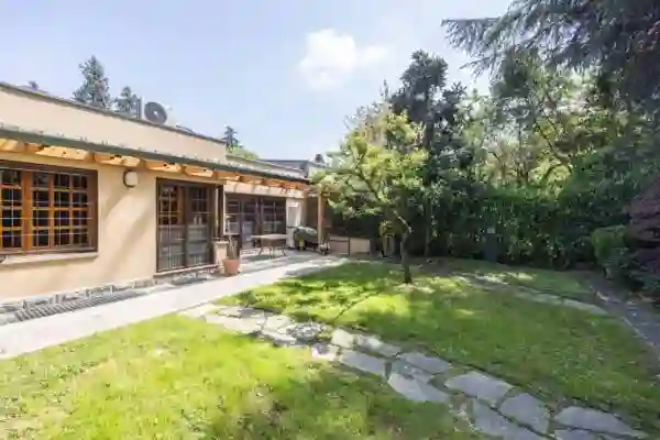 Villa Trifamiliare via Don Giovanni Minzoni 168, San Lazzaro Di Savena