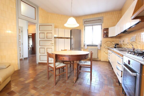 Villa via Fratelli Bandiera, Nerviano