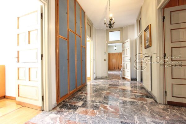 Villa via Fratelli Bandiera, Nerviano
