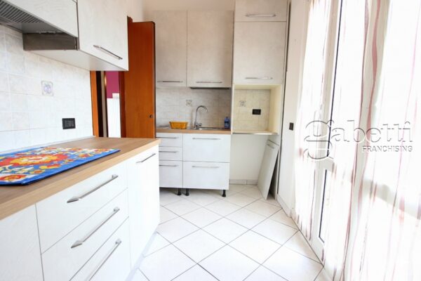 Trilocale viale Villoresi 37, Nerviano