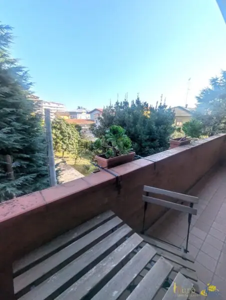 Bilocale via Toscana 34, Parma