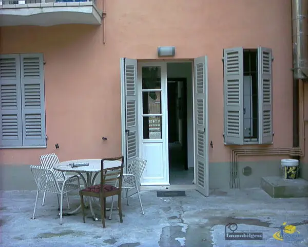 Bilocale via Primo Groppi 14, Parma