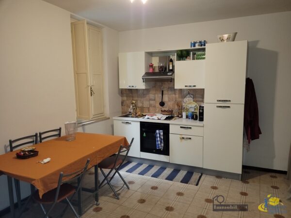 Monolocale via Borgo Guazzo 33, Centro Storico, Parma