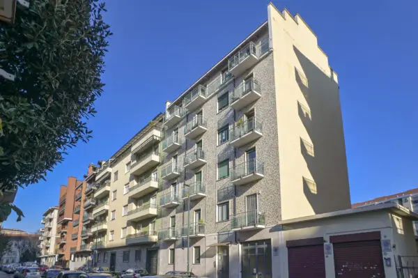 Quadrilocale via Trecate 15, Torino
