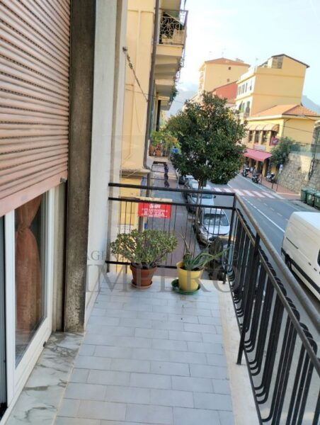 Quadrilocale corso Genova, Ventimiglia