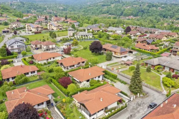 Villa via Loreto 86, Lanzo Torinese