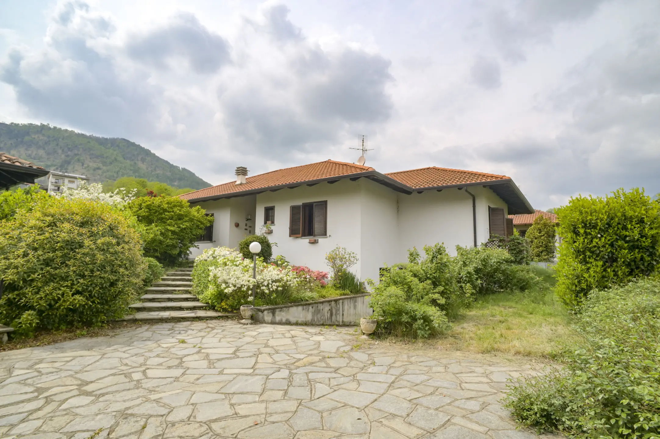 Immagine per Villa in vendita a Lanzo Torinese via Loreto 86