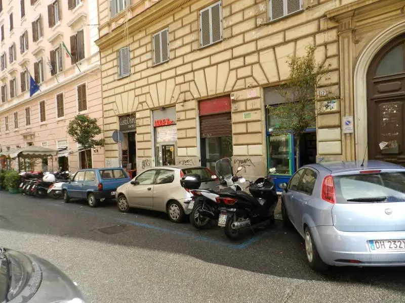 Immagine per Capannone in affitto a Roma via Alessandria
