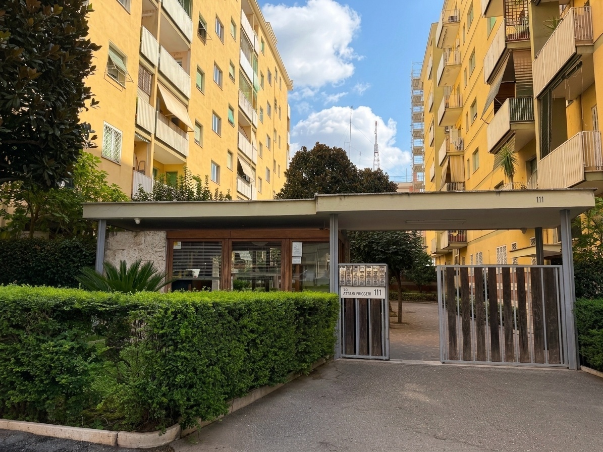 Trilocale via Attilio Friggeri 111, Roma