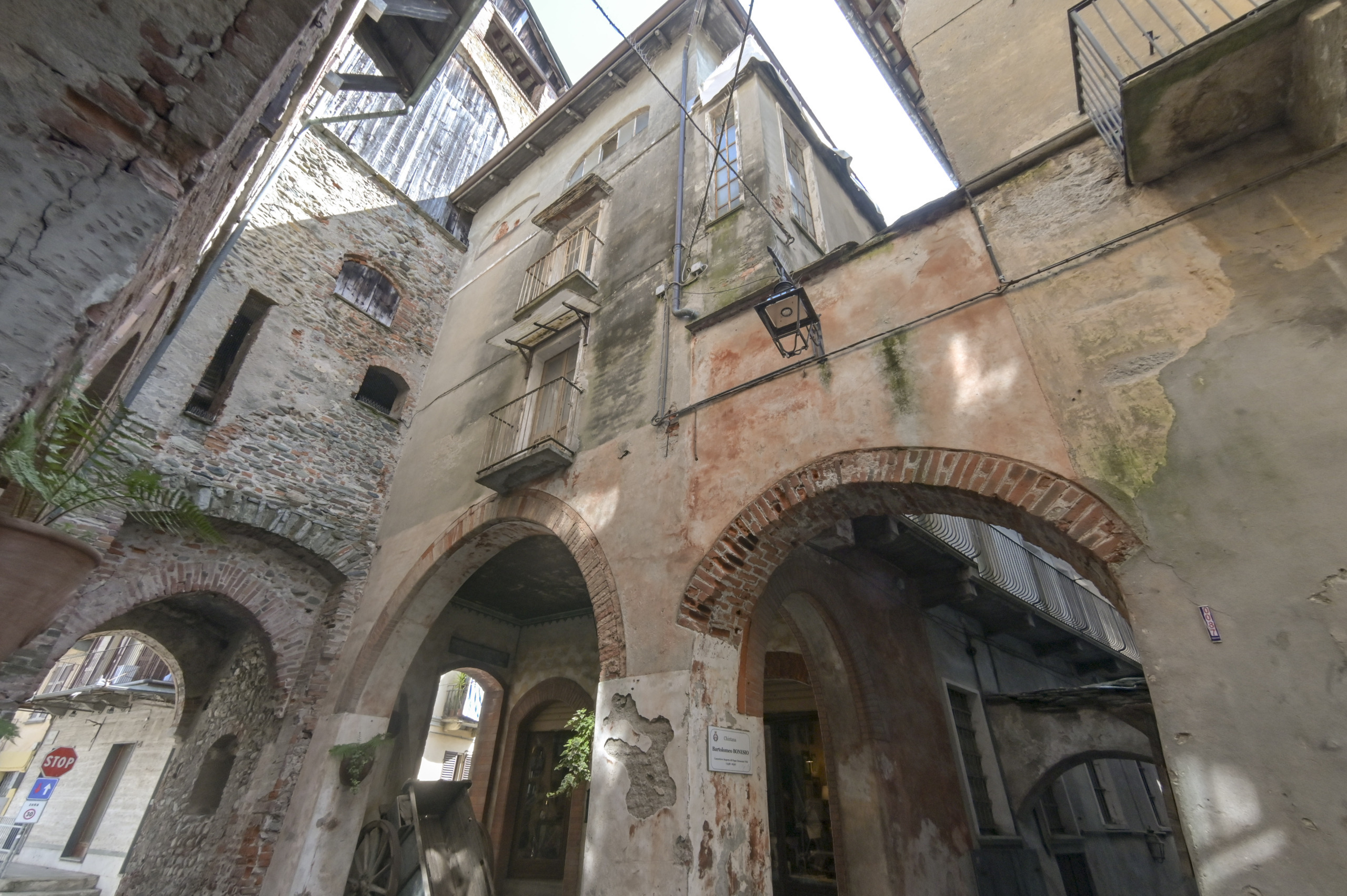 Immagine per Palazzo - Stabile in vendita a Lanzo Torinese piazza Gallenga 12