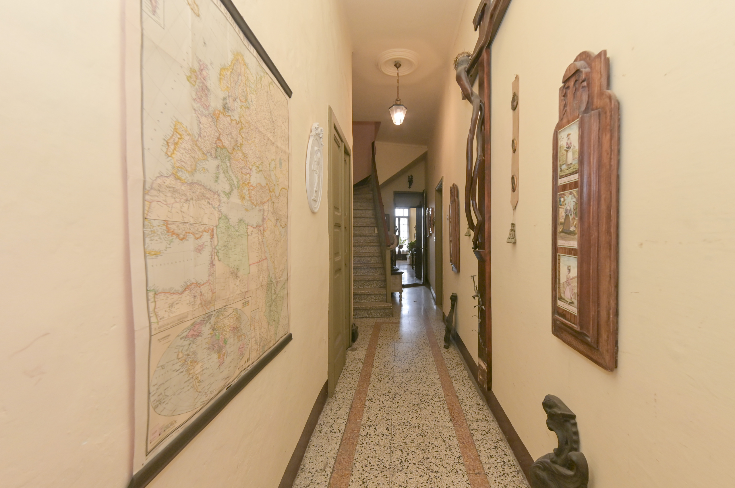 Immagine per Palazzo - Stabile in vendita a Lanzo Torinese piazza Gallenga 12