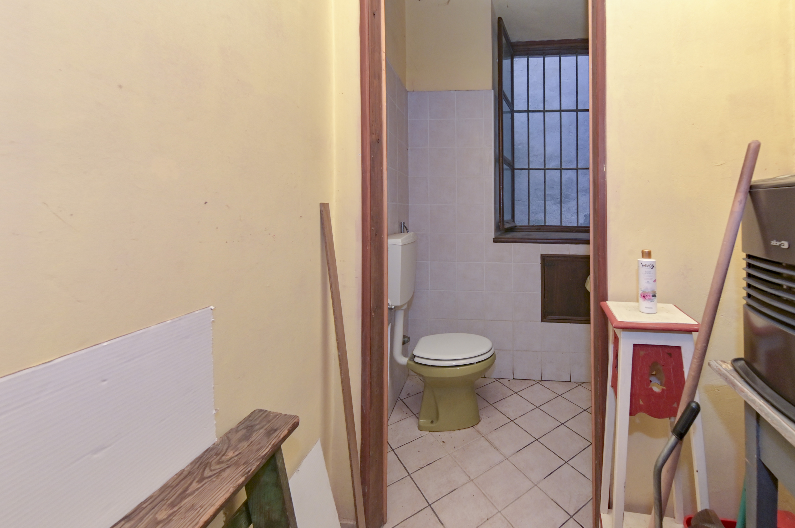 Immagine per Palazzo - Stabile in vendita a Lanzo Torinese piazza Gallenga 12