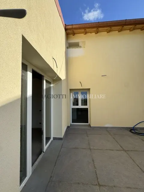 Immagine per Quadrilocale in vendita a Livorno via Fonte Della Puzzolente