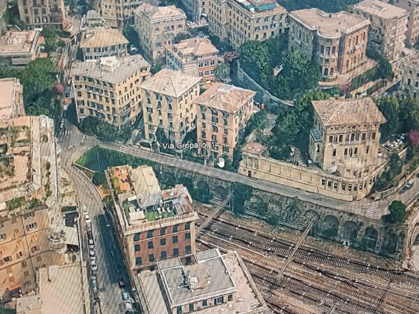 Monolocale via Gropallo 14, Centro, Genova