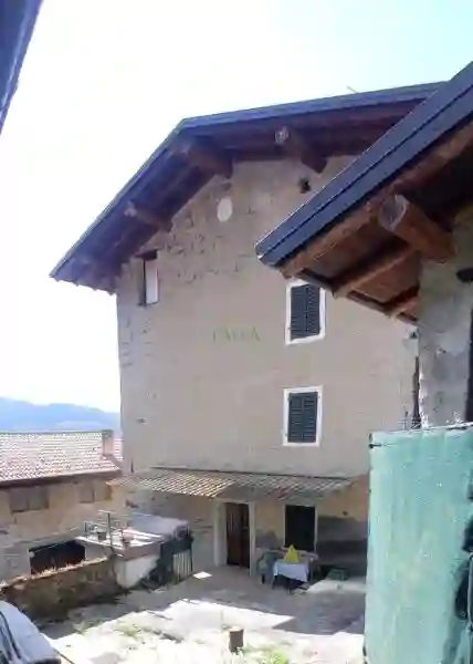 Rustico via Landò, Malonno