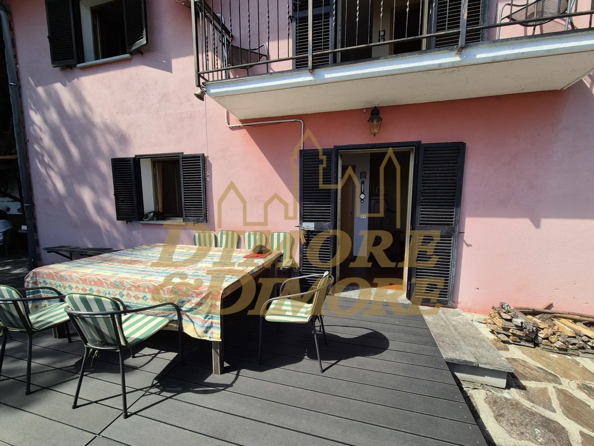 Immagine per Villa in vendita a Intragna via Per Cambiesso