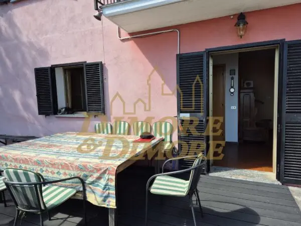 Villa via Per Cambiesso, Intragna